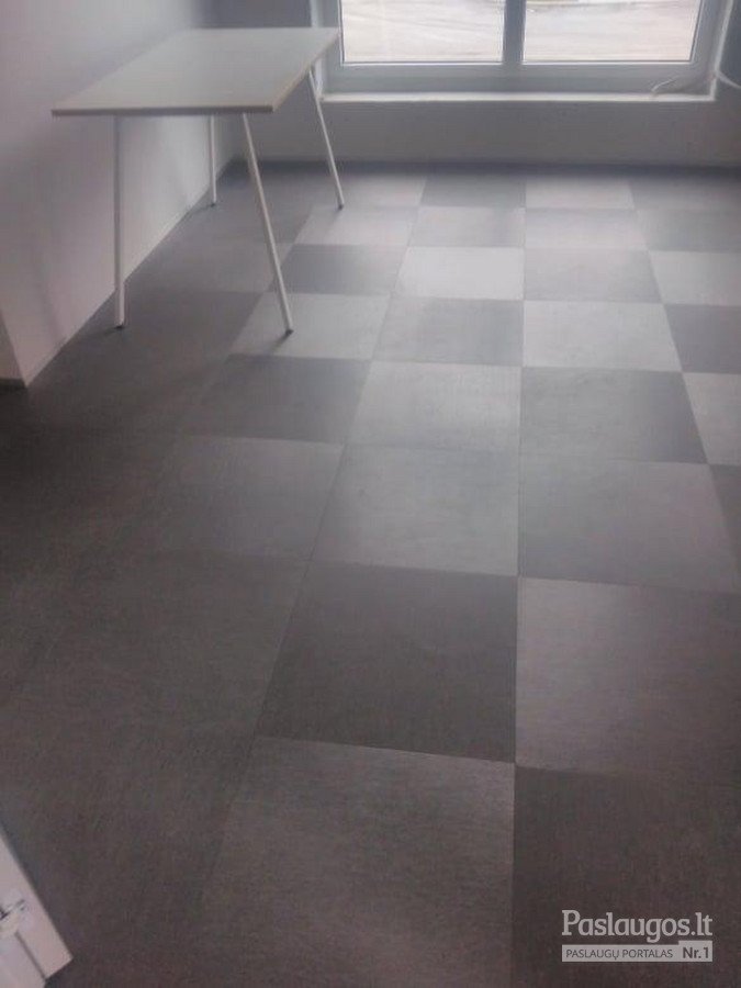 Keraminės plytelės 60x60 matinis akmuo